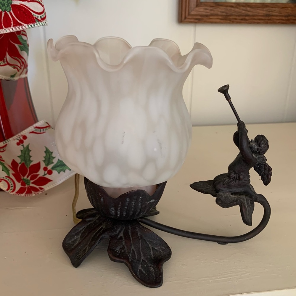 Cherub Accent Lamp
